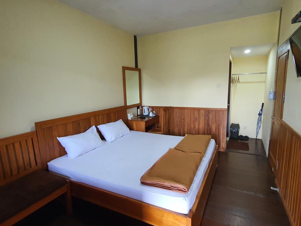 Nusantara Hotel Sembalun Сембалун Лаванг Экстерьер фото